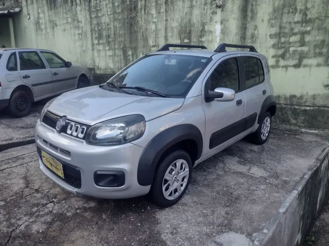 Fiat Uno WAY Celeb. 1.0 EVO Fire Flex 8V 5P 2015