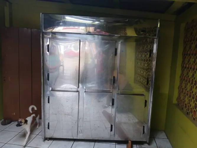 Balcão refrigerado e câmara fria