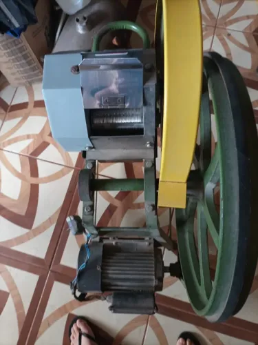 Moedor de cana inox com motor monofásico