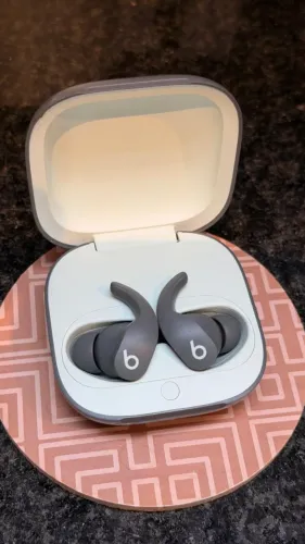 Fone Beats Fit Pro Sage Gray - Bluetooth com Cancelamento de Ruido ANC