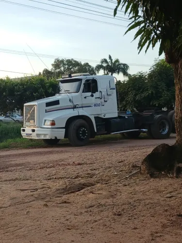Vende-se Volvo