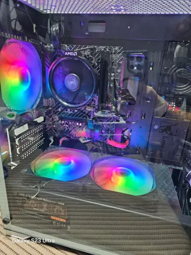 PC GAMER RYZEN 5 5600GT