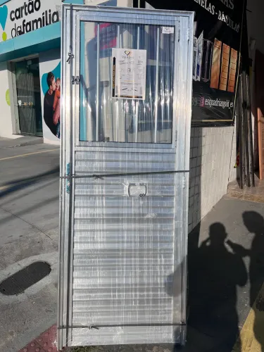 PORTA DE ALUMÍNIO COM JANELINHA E GRADE - PROMOÇÃOOO DO MÊS