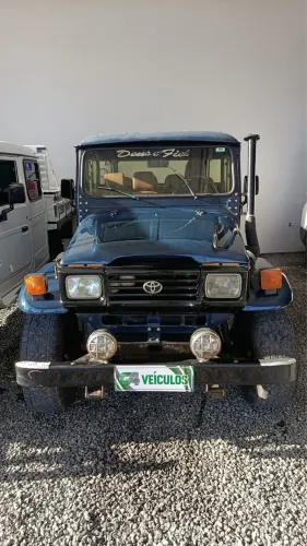 Toyota Band.Jipe Cap.de Aço Chas. Curto Diesel 1994