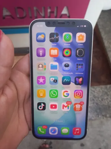 iPhone 12