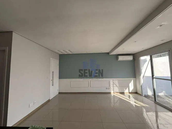 Casa à Venda no Condomínio Terra Nova em Bauru | Quintal Amplo | Churrasqueira
