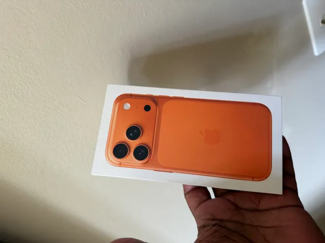 iPhone 17 PRO 256 Gb Laranja (LACRADO)