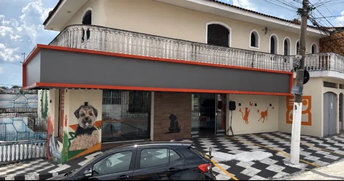 LOJA À VENDA PRONTA PARA CONTINUAR OPERANDO