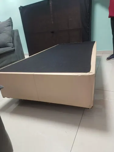 Coma box solteiro com cabeceira e colchão
