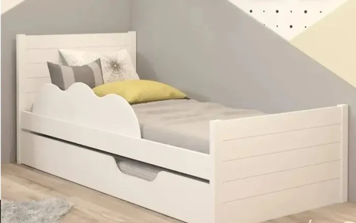 Cama solteiro infantil com bicama