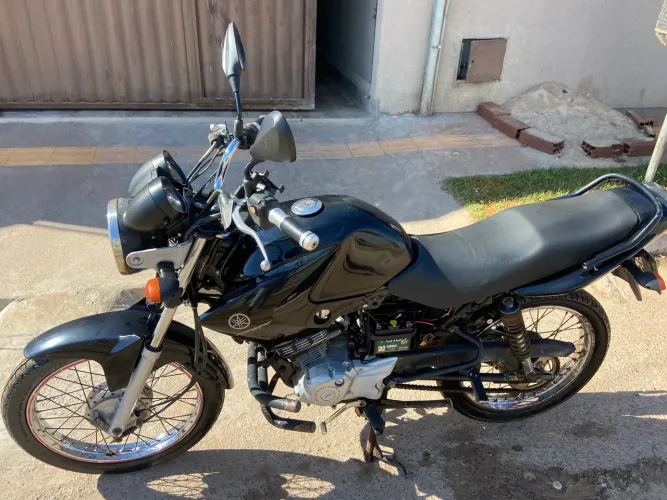 Yamaha YBR 125 Factor K 2009/2010 - Preta - Documento em Dias