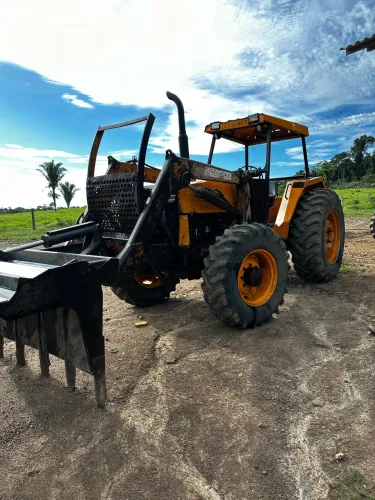 Trator valmet 985 4x4