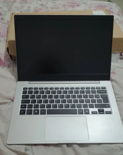 Vendo Notebook Samsung Galaxy novinho usado pouco tempo de uso golpista nem vem