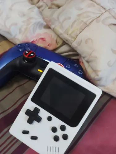 Video game portatil 8bits + brinde