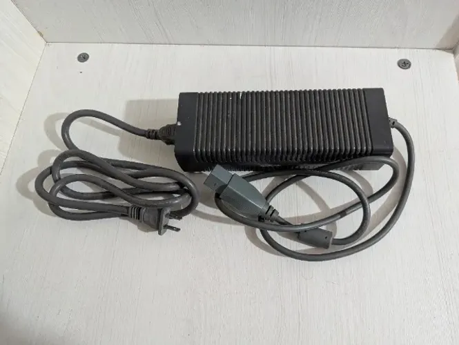 Fonte Xbox 360 com defeito