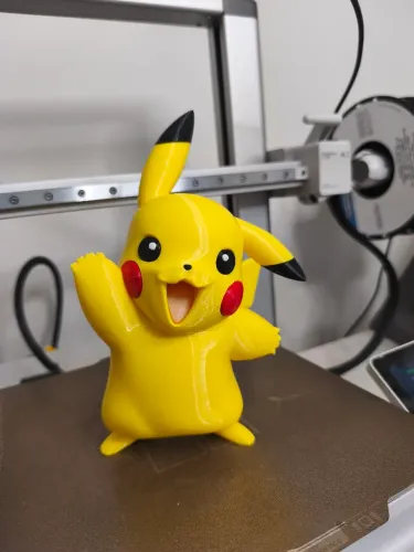 Action Figure Pikachu - 20 Cm