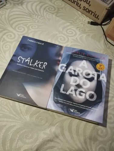 Livro: Stalker + A garota do lago.