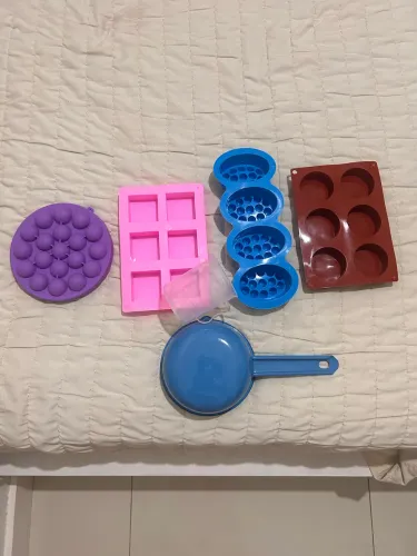 Itens de fabricação de SABONETE ARTESANAL