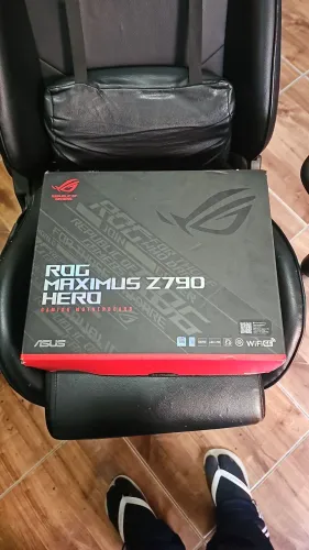 Z790maximus hero