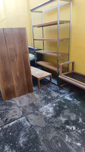 Móveis de loja de sapatos 