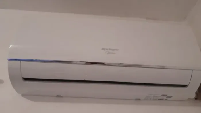 Ar condicionado 