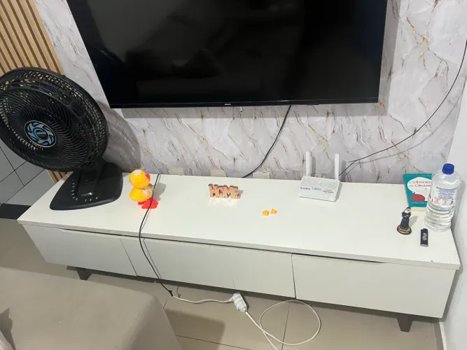 RACK RETRÔ TV ATÉ 75 POLEGADAS