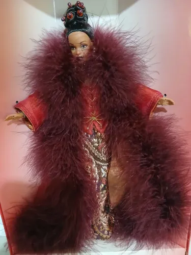 Barbie Collector Byron Lars Cennabar Sensation