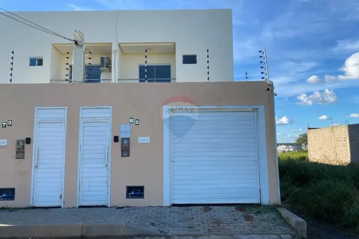 Casa Duplex à venda no Tropical Center