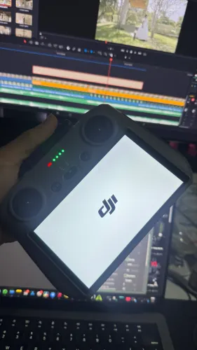 Controle DJI RC 2 (Com Tela)