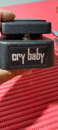 Pedal Wah Wah Jim Dunlop GCB95 CryBaby.<br>Retirada em Tibiri 2, Santa Rita.
