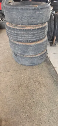 Pneus 245/70 R16