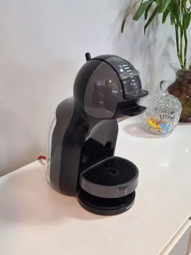 Cafeteira Nescafé Dolce Gusto Mini Me
