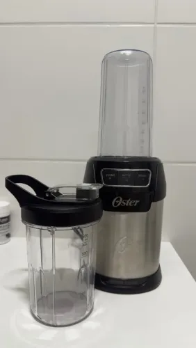 Blender Oster 1000W