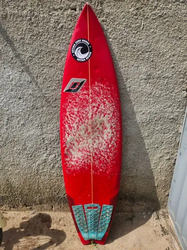 Prancha de Surfe Tij Industries 5'10 Pu