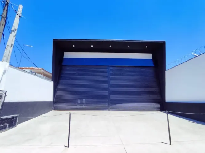 Salão com 505m² disponível para locação por R$13.000 em Bauru-SP