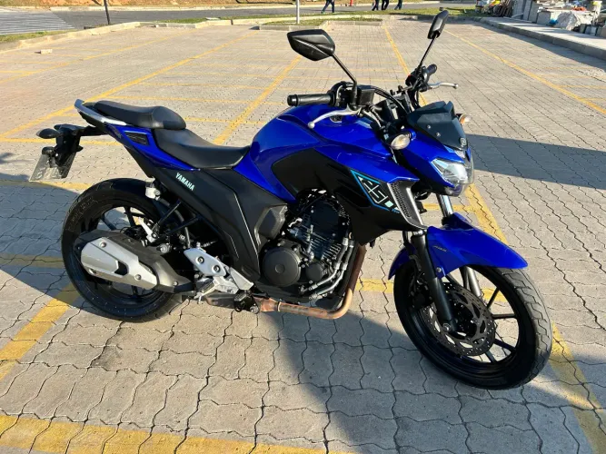 Yamaha FZ25 250 ABS 2021 - Excelente Estado