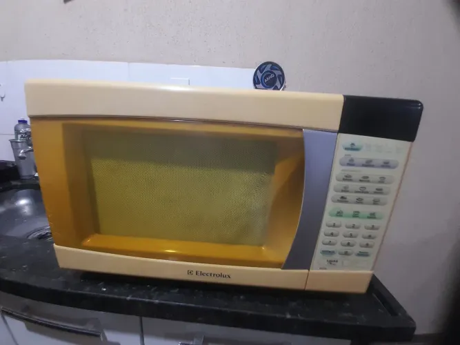 Micro-ondas Electrolux 28L