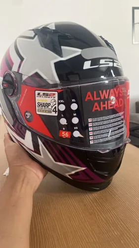 Capacete