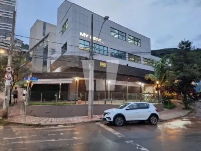 Loja de 200 m² Bairro santa lucia