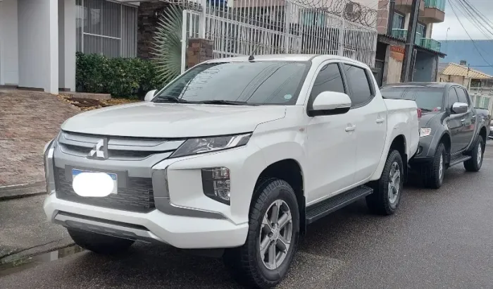 Mitsubishi L200 Triton Sport GLS 2.4 CD Diesel Aut. 2023