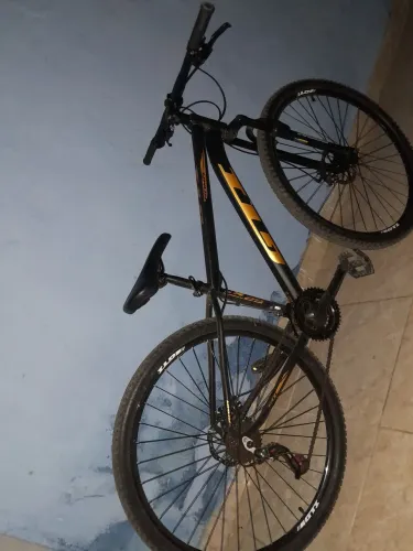 Bicicleta GTI