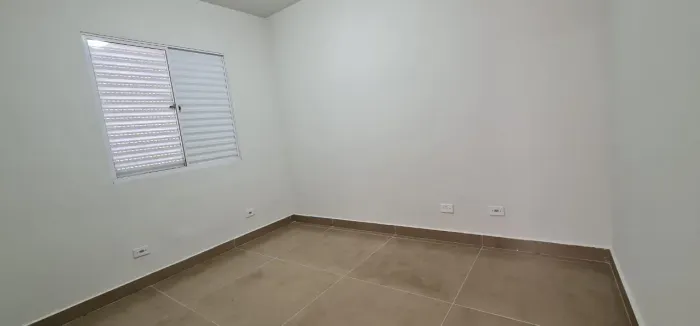 Residencial jardim costa verde apto de 2 quartos sala cozinha. Valor R$220mil reais.
