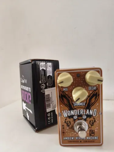 Pedal Guitarra Caline Wonderland Reverb Shimmer(poucos meses de uso)