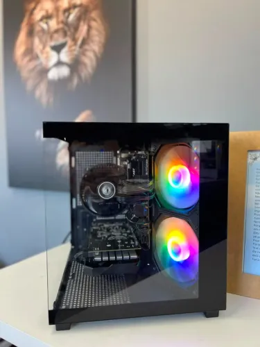 PC GAMER - I3- 100F , RX580, DDR4 8GB RAM, SSD 240, GABINETE AQUARIO 