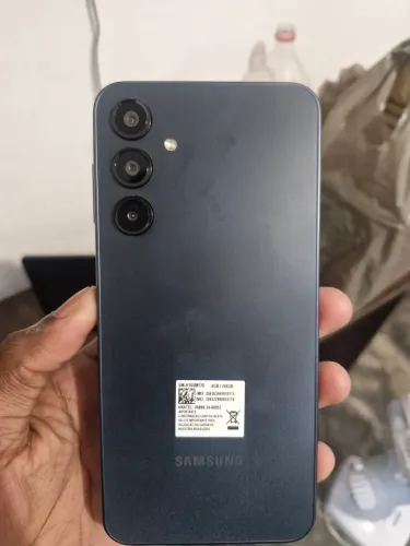 A 16 256 Gb