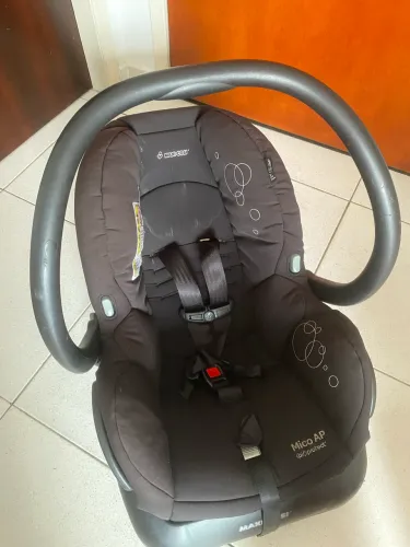 Bebê Conforto Maxi-Cosi Mico AP + Base | Bom Estado