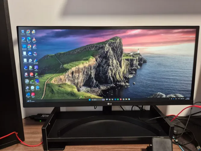 Monitor Uktrawide Lg 29 polegadas Full Hd