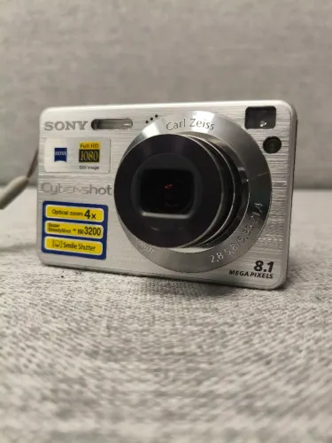 Sony Cybershot DSC-W130 Super SteadyShot
