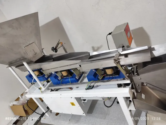 Máquina de embalar semi eletrônica 