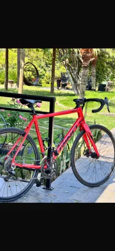 Bicicleta Aro 700 Rino Speed Gaya Aluminio 2x9v Disc Cor Laranja Tamanho do quadro 53 cm